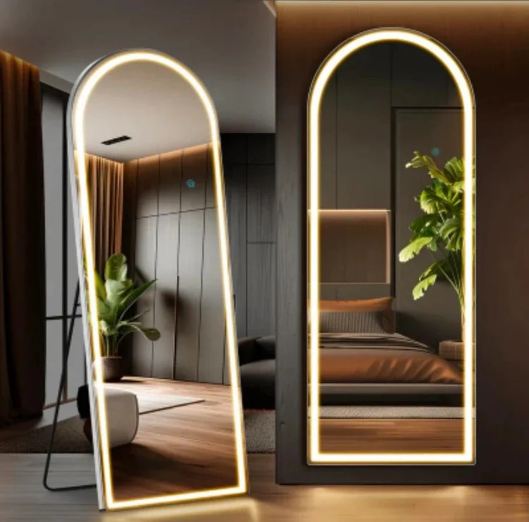 LIGHT MIRROR