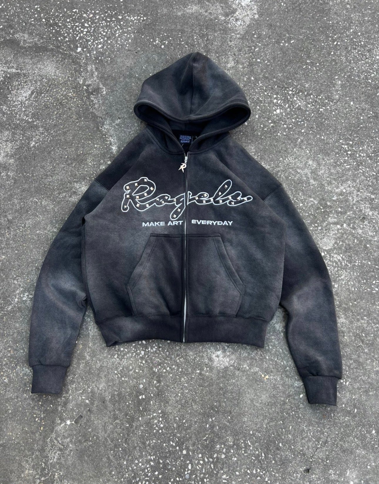 Make art zip ups